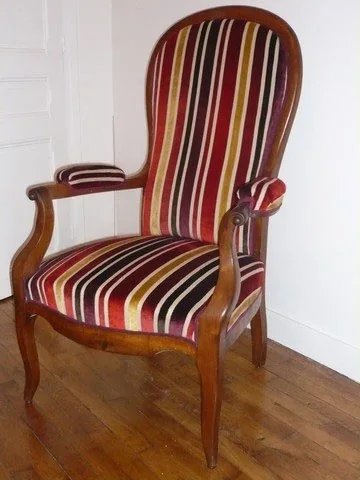Voltaire rénovation totale avec garniture traditionnelle avec ressorts